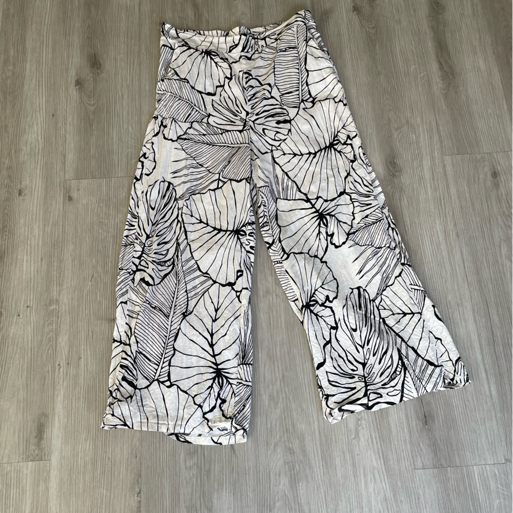 Rachel Zoe Monochrome Leaf Pattern Pants